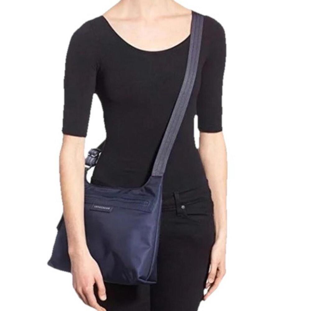 Longchamp Women’s Le Pliage Neo Flat Nylon Crossbody Bag Navy Adjustable Strap
